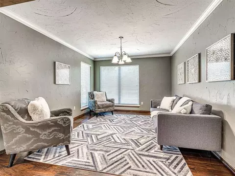 Living - 2012 E Mistletoe Ln, Edmond, OK 73034 photo 6 of 7