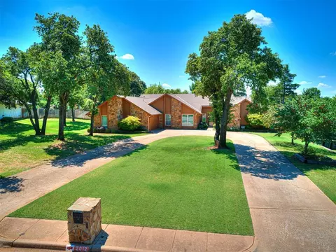 Other - 2012 E Mistletoe Ln, Edmond, OK 73034 photo 2 of 7
