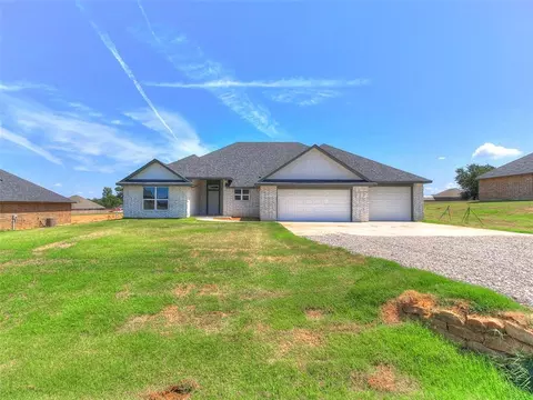 15963 Pecan Rd, Mcloud, OK 74851