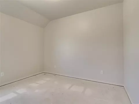 Bedroom - 15951 Pecan Rd, Mcloud, OK 74851 photo 4 of 5