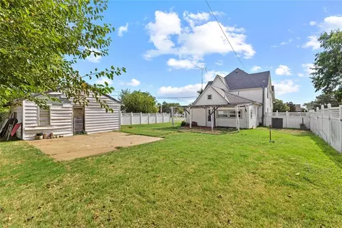 422 N Main St, Okeene, OK 73763 photo 6