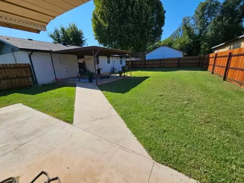 216 S Apache St, Binger, OK 73009 photo 22