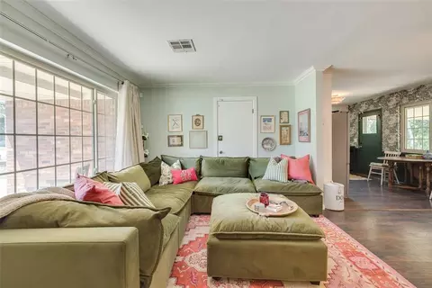 1621 Carlisle Ct, Oklahoma City, OK 73120