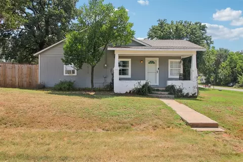 402 NE 3rd St, Luther, OK 73054