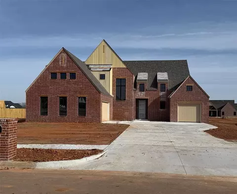546 Paris Ave, Piedmont, OK 73078