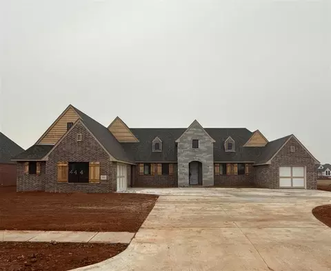 444 Paris Ave, Piedmont, OK 73078
