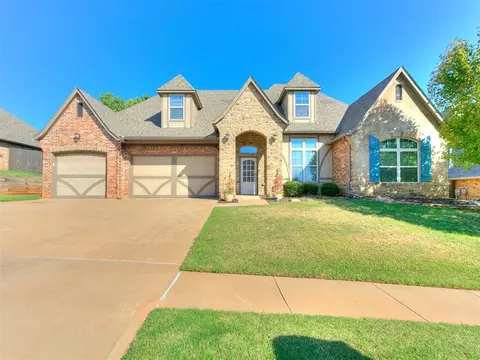 19637 Stratmore Way, Edmond, OK 73012