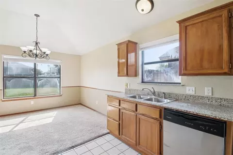 2017 Old Central Dr, Norman, OK 73071 photo 15