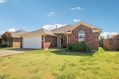 2017 Old Central Dr, Norman, OK 73071 photo 3