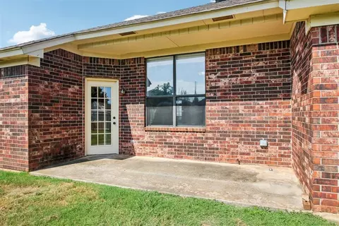 2017 Old Central Dr, Norman, OK 73071 photo 30