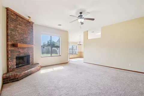 2017 Old Central Dr, Norman, OK 73071 photo 8