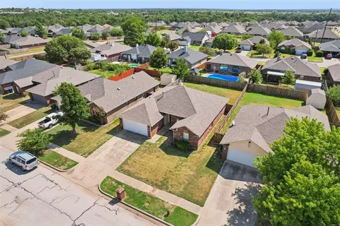 2017 Old Central Dr, Norman, OK 73071 photo 37