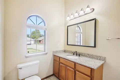 2017 Old Central Dr, Norman, OK 73071 photo 19