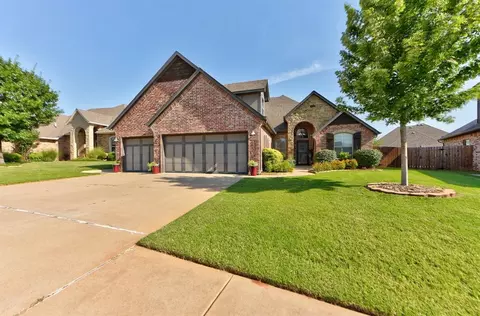 11509 SW 56th St, Mustang, OK 73064