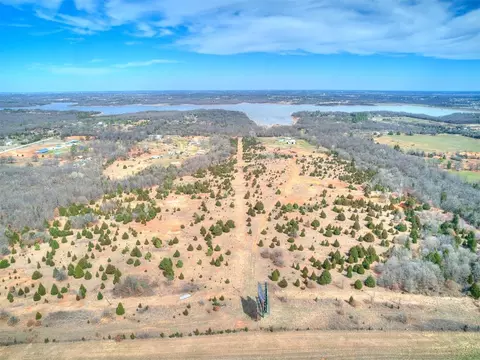 SE 74th Street, Mcloud, OK 74851