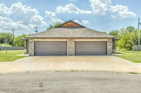 1764 Eighty Niner Ter, El Reno, OK 73036