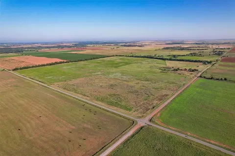 12371 N 1940 Rd, Carter, OK 73627
