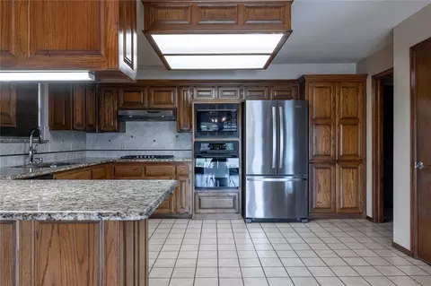 2840 Dalewood Pl, Norman, OK 73071 photo 12
