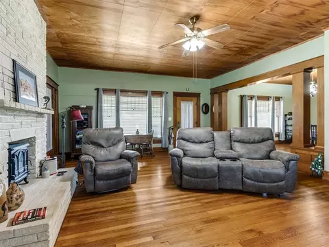 525 E Broadway St, Cushing, OK 74023 photo 10