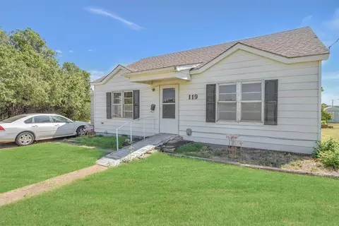 119 N Linwood St, Cordell, OK 73632