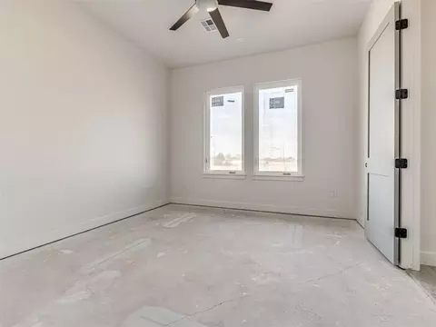 Bedroom - 4404 Rustic Trl, Moore, OK 73160 photo 1 of 2