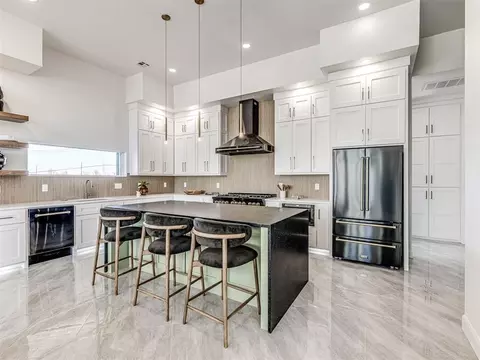 Kitchen - 4404 Rustic Trl, Moore, OK 73160 photo 1 of 14