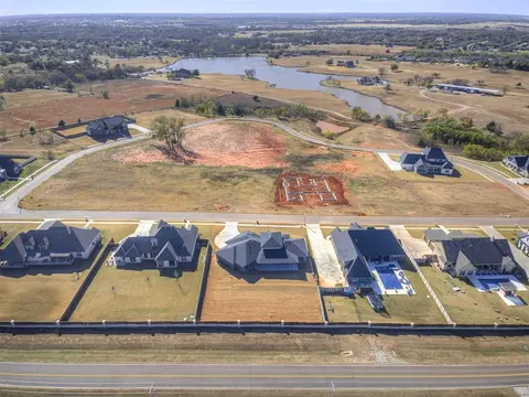View/Area - 4404 Rustic Trl, Moore, OK 73160 photo 4 of 4