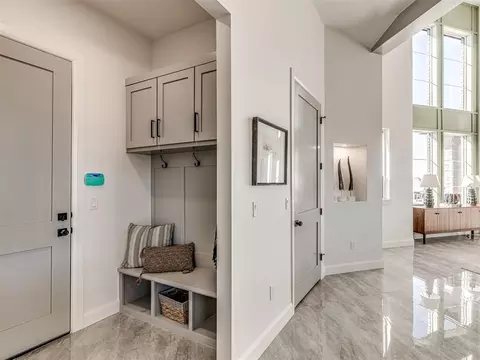 Entry Way - 4404 Rustic Trl, Moore, OK 73160 photo 3 of 4