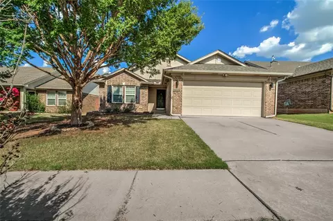 18504 Rastro Dr, Edmond, OK 73012