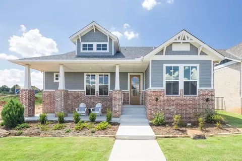 1733 Parkwood Ave, Edmond, OK 73034
