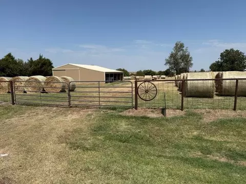 5208 Jensen Rd, El Reno, OK 73036