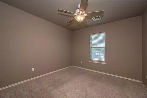 2913 Alethea Dr, Moore, OK 73160 photo 14