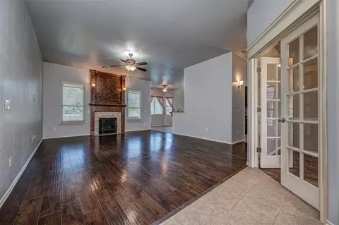 2913 Alethea Dr, Moore, OK 73160 photo 6