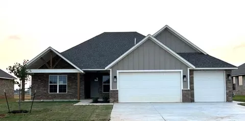 714 Florence Ter, Norman, OK 73071