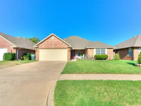 3604 Maggie Cir, Norman, OK 73072