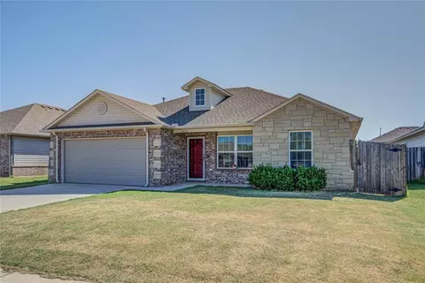 1421 Sandstone Dr, Noble, OK 73068
