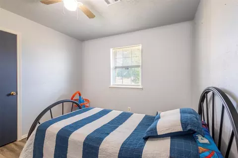 626 E Benton Ave, Sayre, OK 73662 photo 21