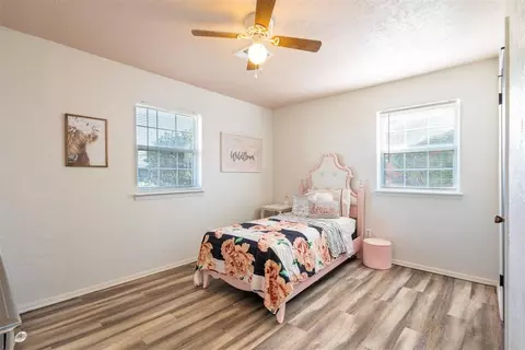 626 E Benton Ave, Sayre, OK 73662 photo 17