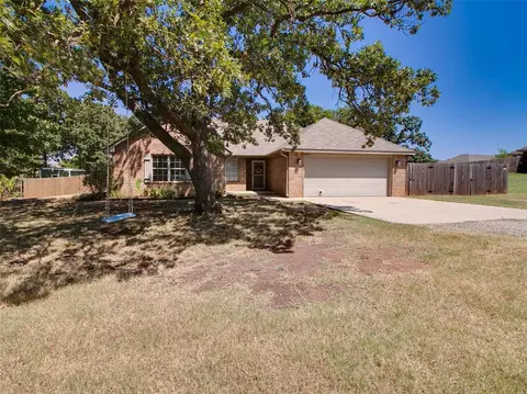 4320 E Zachary Ln, Stillwater, OK 74074