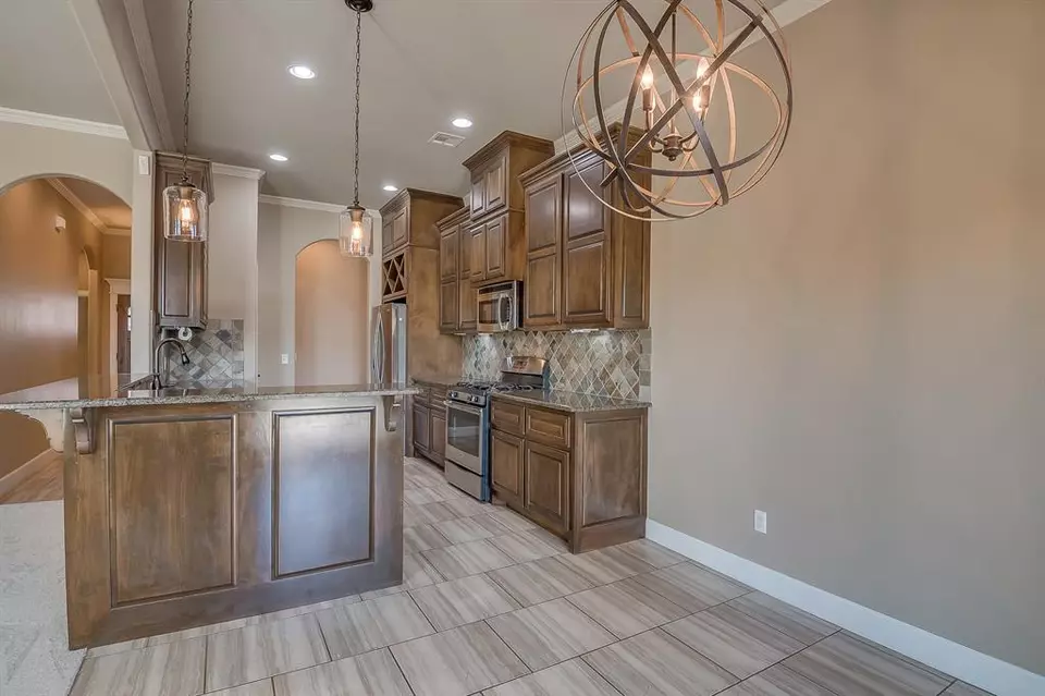 Other - 928 NW 191st St, Edmond, OK 73012 photo 7 of 11