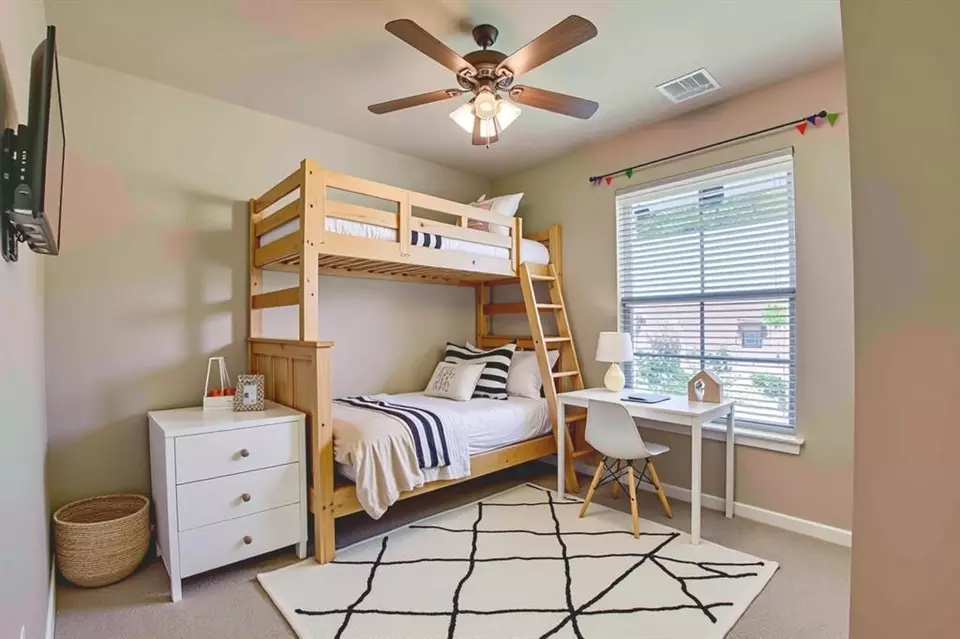 Bedroom - 928 NW 191st St, Edmond, OK 73012 photo 7 of 7