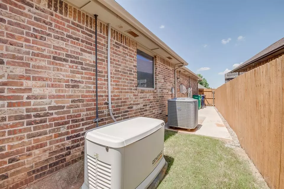 Other - 928 NW 191st St, Edmond, OK 73012 photo 10 of 11