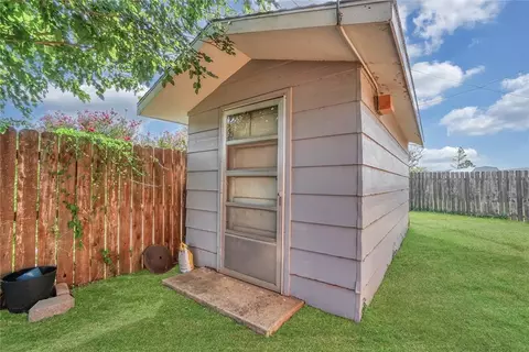 1919 Sumner Dr, Altus, OK 73521 photo 29