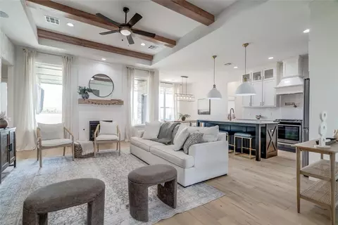 14825 Adelaide Ln, Oklahoma City, OK 73142