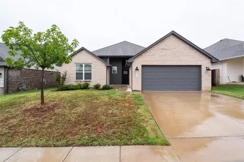 8225 NW 151st St, Edmond, OK 73013