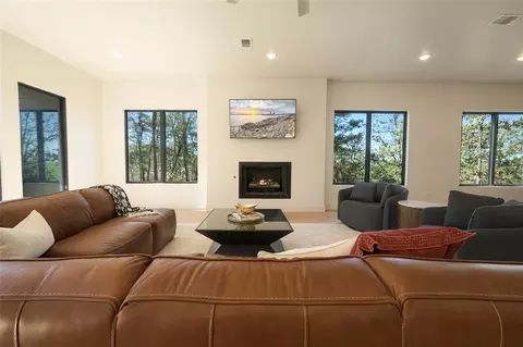 24 Cedar Summit Trl, Broken Bow, OK 74728 photo 12