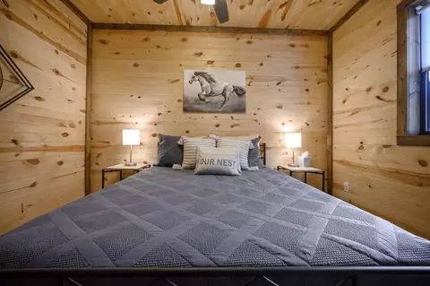 Bedroom - 40 Fish Hook Rd, Broken Bow, OK 74728 photo 1 of 4
