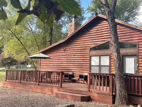 Exterior - 40 Fish Hook Rd, Broken Bow, OK 74728 photo 2 of 5