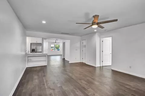 Living - 1502 Denison Dr, Norman, OK 73069 photo 2 of 3