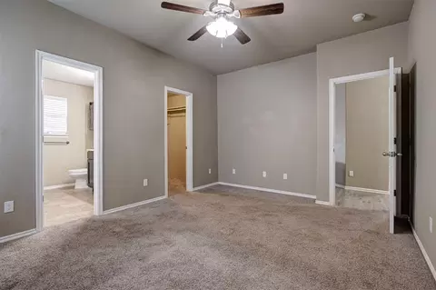 Bedroom - 9608 Ella Ln, Moore, OK 73160 photo 3 of 9